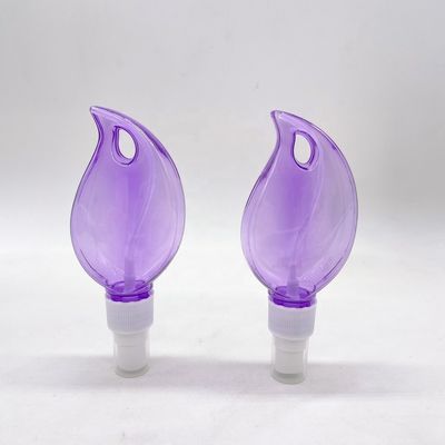 PET 심장 / 잎 모양 플라스틱 스프레이 병과 매달린 키 체인 목걸이 재료 PET