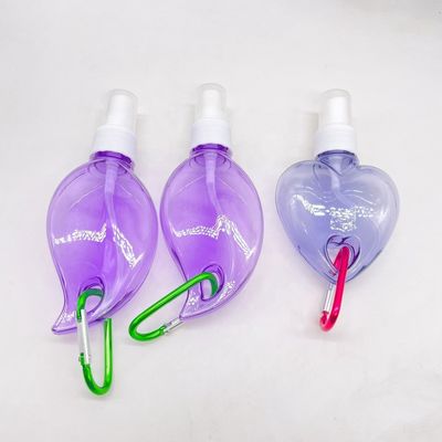 PET 심장 / 잎 모양 플라스틱 스프레이 병과 매달린 키 체인 목걸이 재료 PET